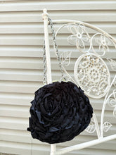 Load image into Gallery viewer, Vintage Y2k 2000s Black Rose Handbag Purse