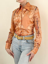 Load image into Gallery viewer, Vintage 1970s Art Nouveau Disco Print Novelty Button Down Blouse (XS/S)