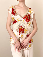 Load image into Gallery viewer, Y2K 2000s 100% Silk Lace Trim Floral Blouse (XL)