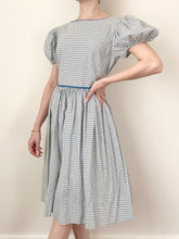 Load image into Gallery viewer, 1940s 1950s Blue Puff Sleeve Cotton Dress (XS)