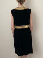 Load image into Gallery viewer, Hand Made Turkish Style Velvet Theater Costume Waist Coat Skirt Set (XS)