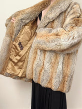 Load image into Gallery viewer, Vintage 1960s Golden Island Fox Fur Coat (L)