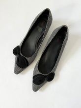 Load image into Gallery viewer, Black Bow Tweed Kitten Heel Pumps (7.5)