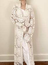 Load image into Gallery viewer, Peter Pan Collar Belle Sleeve 70s Boho Inspired Crochet Medallion Duster Cardigan (L)