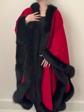 Load image into Gallery viewer, Parisian Red Wool Fur Trim Cape (M/L)