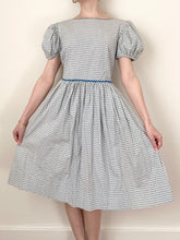 Load image into Gallery viewer, 1940s 1950s Blue Puff Sleeve Cotton Dress (XS)