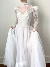 Load image into Gallery viewer, 70s Embroidered Lace Puff Sleeve Victorian Style Wedding Dress (XS/S)