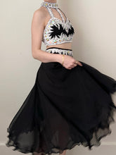 Load image into Gallery viewer, Black Sequin Bejeweled Burlesque Dance Set (S)