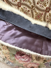 Load image into Gallery viewer, 1940s Mink Fur Boa Collar