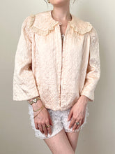 Load image into Gallery viewer, Pink Silk Satin Quilted Antique 1930s 1940s Bed Jacket (S)