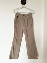 Load image into Gallery viewer, 1970s Taupe Corduroy Levi’s Pants (28”)