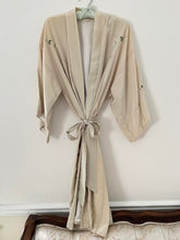 Load image into Gallery viewer, Green Satin Vintage 1940s Japanese Embroidered Robe (OS)