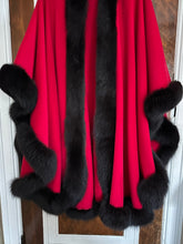 Load image into Gallery viewer, Parisian Red Wool Fur Trim Cape (M/L)