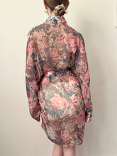 Load image into Gallery viewer, Victoria’s Secret Gold Label Romantic Rose Robe (OS)