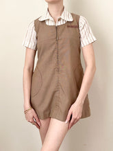 Load image into Gallery viewer, 1970s Girl Scout Brownies Uniform Dress Set (XXS, Girls 8)