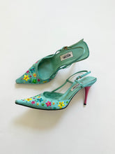 Load image into Gallery viewer, Groovy Blue Moschino Silk Embroidered Flower Heels (8, 8.5)