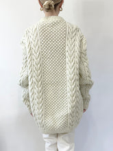 Load image into Gallery viewer, Hand Made Vintage Aran Jumper Sweater (L)