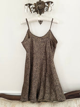 Load image into Gallery viewer, Satin Cheetah Leopard Slip Dress (M/L)
