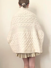 Load image into Gallery viewer, Pure Merino Wool Irish Poncho (OS)