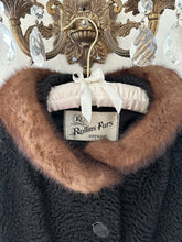 Load image into Gallery viewer, 50s Black Mink Collar Sherpa Wool Coat (M)