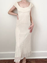 Load image into Gallery viewer, 1990s Y2K Ivory Silk Beaded Iridescent Sequin Dress Gown (12)