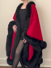 Load image into Gallery viewer, Parisian Red Wool Fur Trim Cape (M/L)
