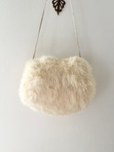 Load image into Gallery viewer, 1940s 1950s White Cream Fur Hand Muff