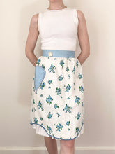 Load image into Gallery viewer, 1950s Blue and White Ditzy Floral Apron