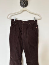 Load image into Gallery viewer, 1970s Black Tab Dark Brown Corduroy Levi’s Pants (26”)