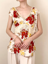 Load image into Gallery viewer, Y2K 2000s 100% Silk Lace Trim Floral Blouse (XL)