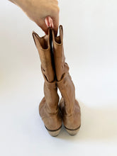 Load image into Gallery viewer, Brown Camel Leather Slouchy Western Cowboy Boots (6)