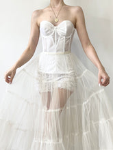 Load image into Gallery viewer, White Lace Vintage Style Bustier Top
