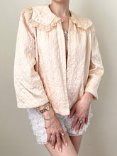 Load image into Gallery viewer, Pink Silk Satin Quilted Antique 1930s 1940s Bed Jacket (S)