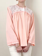 Load image into Gallery viewer, Pink Silky Lace Trim 1960s Princess Lace Trim Bed Jacket (S)
