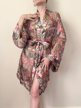 Load image into Gallery viewer, Victoria’s Secret Gold Label Romantic Rose Robe (OS)