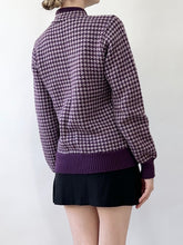 Load image into Gallery viewer, Plum Houndstooth 60s/ 70s Sweater (S)
