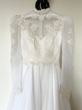 Load image into Gallery viewer, 70s Embroidered Lace Puff Sleeve Victorian Style Wedding Dress (XS/S)