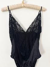 Load image into Gallery viewer, Black Lace Vintage 80s Teddy (S/M)