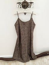 Load image into Gallery viewer, Satin Cheetah Leopard Slip Dress (M/L)