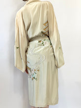 Load image into Gallery viewer, Green Satin Vintage 1940s Japanese Embroidered Robe (OS)
