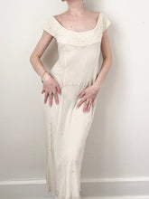 Load image into Gallery viewer, 1990s Y2K Ivory Silk Beaded Iridescent Sequin Dress Gown (12)