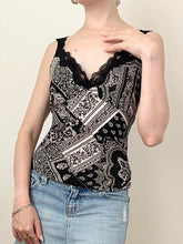 Load image into Gallery viewer, Vintage Y2K Black and White Lace Trim Bebe Cami Top (M)