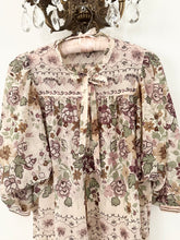 Load image into Gallery viewer, 1970s Brown Floral Button Up Pussy Bow Blouse (M)