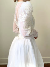 Load image into Gallery viewer, 70s Embroidered Lace Puff Sleeve Victorian Style Wedding Dress (XS/S)