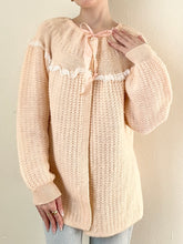 Load image into Gallery viewer, 1950s Peach Bed Jacket Sweater (M)