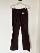 Load image into Gallery viewer, 1970s Black Tab Dark Brown Corduroy Levi’s Pants (26”)