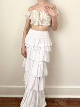 Load image into Gallery viewer, Flowy Cotton Cake Tier Peruvian Skirt (28”)