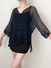 Load image into Gallery viewer, Antique 1920s Black Silk Blouse (S/M)