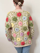 Load image into Gallery viewer, 50s Hand Loomed Colorful Flower Cardigan Sweater (S)