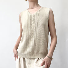 Load image into Gallery viewer, Vintage Soft Cotton Beige Tan Sweater Vest (M)